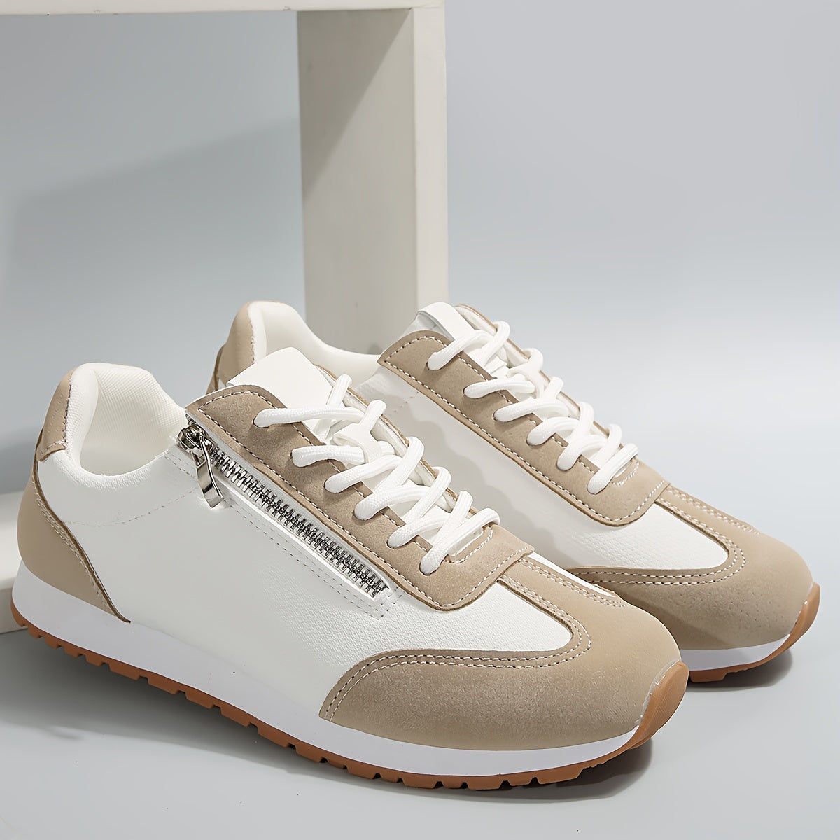 SOLVANA™ – Classic Orthopedic Comfort Walking Sneaker